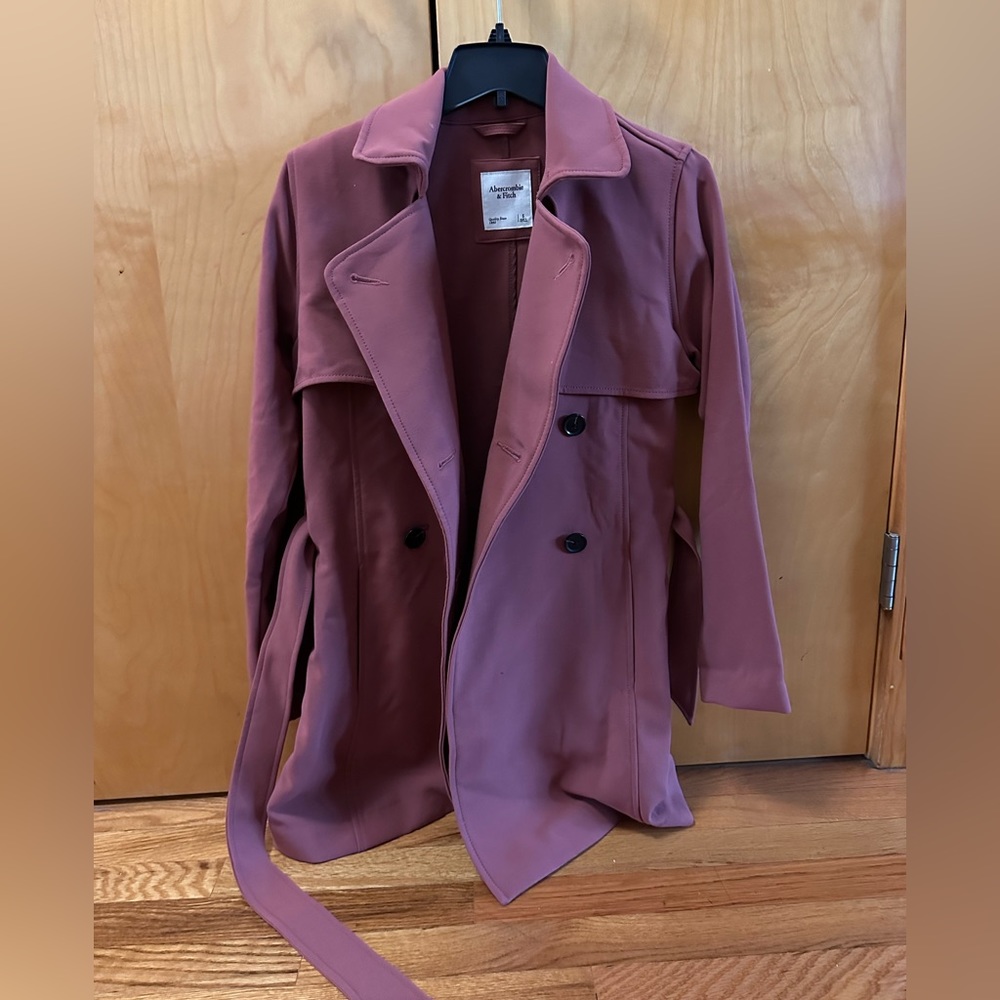 Dusty Rose Abercrombie & Fitch Short Trench Coat